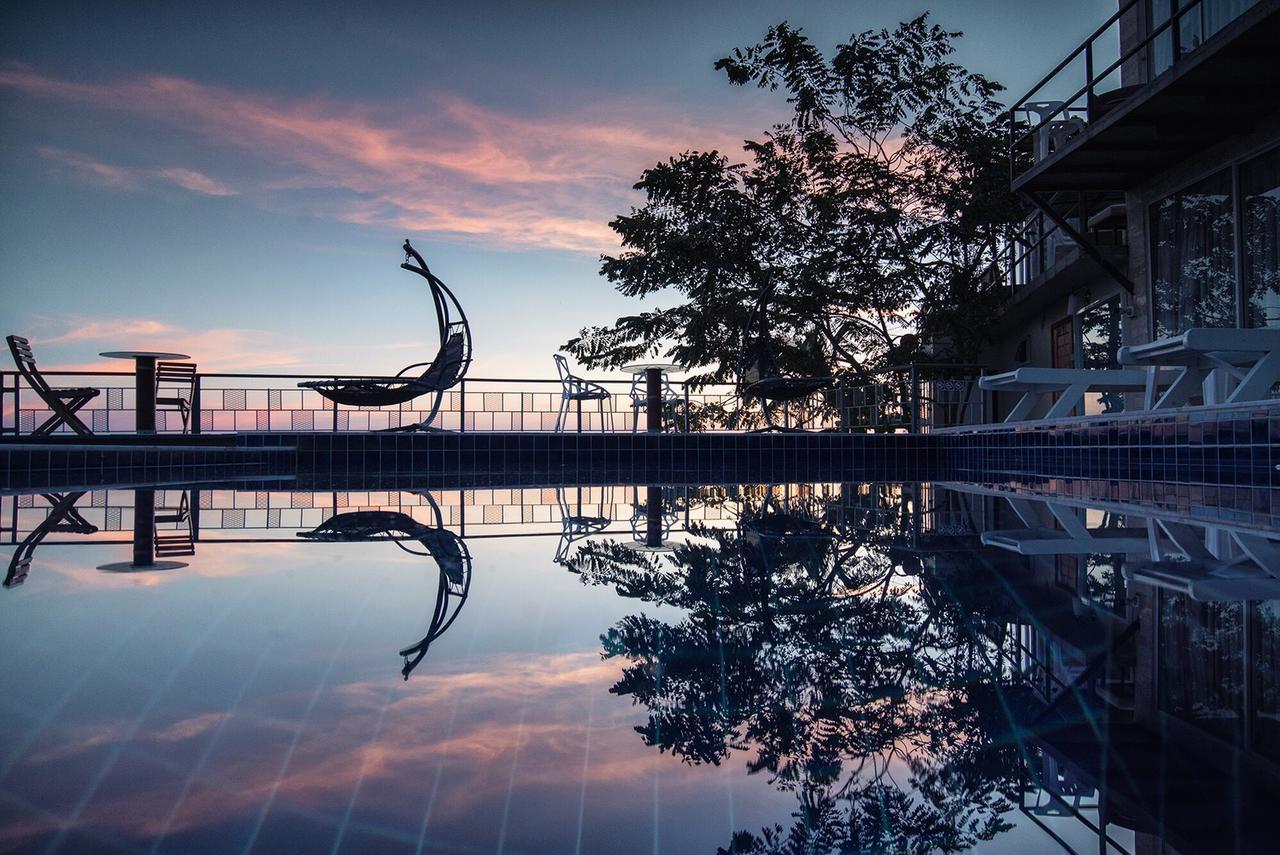 The Resort Angel Hill Ban Khanan Chit Dış mekan fotoğraf